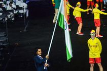 CWG 2022: ಧ್ವಜಧಾರಿಯಾಗಿ ಭಾರತವನ್ನು ಮುನ್ನಡೆಸಿದ ಪಿವಿ ಸಿಂಧು, ಮನ್‌ಪ್ರೀತ್ ಸಿಂಗ್; ದಿನ 1ರ ಭಾರತದ ವೇಳಾಪಟ್ಟಿ