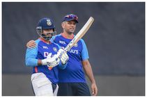 IND vs ENG: ಅಪರೂಪದ ದಾಖಲೆ ಬರೆಯಲು ಸಜ್ಜಾದ ಕೋಚ್ ರಾಹುಲ್ ದ್ರಾವಿಡ್