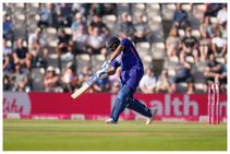 ಭಾರತ vs ಇಂಗ್ಲೆಂಡ್: ನಾಯಕನಾಗಿ ಮಹತ್ವದ ಮೈಲಿಗಲ್ಲು ಸಾಧಿಸಿದ ರೋಹಿತ್ ಶರ್ಮಾ