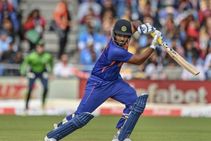 ಬ್ಯಾಟಿಂಗ್‍ನಲ್ಲಿ ಫ್ಲಾಪ್ ಆದರೂ ವಿಂಡೀಸ್ ವಿರುದ್ಧದ ಪ್ರಥಮ ಪಂದ್ಯದ ಗೆಲುವಿಗೆ ಸಂಜು ಸ್ಯಾಮ್ಸನ್ ಕಾರಣ!