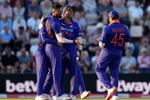 ಏಷ್ಯಾ ಕಪ್ 2022: ಈತ ತಂಡದಲ್ಲಿ ಸಮತೋಲನ ತೋರುತ್ತಿರುವ ಏಕೈಕ ಆಟಗಾರ; ಆಕಾಶ್ ಚೋಪ್ರಾ