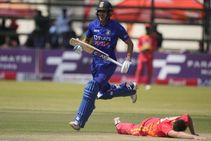 IND vs ZIM 3rd ODI: ಶುಬ್‌ಮನ್ ಗಿಲ್ ಚೊಚ್ಚಲ ಶತಕ; ಜಿಂಬಾಬ್ವೆಗೆ ಕಠಿಣ ಗುರಿ ನೀಡಿದ ಭಾರತ