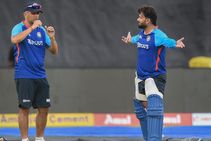 ಸಿಹಿ ಸುದ್ದಿ: IND vs PAK ಪಂದ್ಯಕ್ಕೂ ಮುನ್ನ ಭಾರತ ತಂಡ ಸೇರಿಕೊಂಡ ಕೋಚ್ ರಾಹುಲ್ ದ್ರಾವಿಡ್