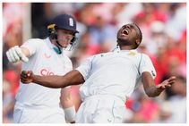 ಇಂಗ್ಲೆಂಡ್ vs ದ. ಆಫ್ರಿಕಾ: ಸೋಲಿನ ಸುಳಿಯಲ್ಲಿ ಬೆನ್ ಸ್ಟೋಕ್ಸ್ ಪಡೆ: Live ಸ್ಕೋರ್