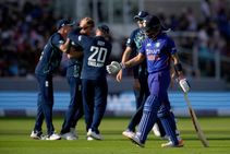 ವಿರಾಟ್ ಕೊಹ್ಲಿ 100 ಗಳಿಸಿ 1000 ದಿನಗಳು; ಹೀಯಾಳಿಸಿದ ಇಂಗ್ಲೆಂಡ್‌ ಅಭಿಮಾನಿಗಳಿಗೆ ತಕ್ಕ ಪ್ರತ್ಯುತ್ತರ