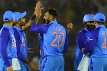 IND vs SA 2022: ಭಾರತ ತಂಡ ಹೀಗಿದ್ದರೆ ದಕ್ಷಿಣ ಆಫ್ರಿಕಾ ವಿರುದ್ಧ ಗೆಲುವು ಖಚಿತ ಎಂದ ಆಕಾಶ್ ಚೋಪ್ರಾ