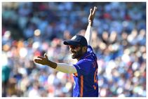 ಟಿ20 ಕ್ರಿಕೆಟ್‌ನ ಅತ್ಯುತ್ತಮ ಬೌಲರ್ ಬೂಮ್ರಾ: ಟಿ20 ವಿಶ್ವಕಪ್‌ಗೆ ಅಲಭ್ಯತೆ ಬಗ್ಗೆ ಪ್ರತಿಕ್ರಿಯಿಸಿದ ಆಸಿಸ್ ಸ್ಟಾರ್