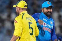 IND vs AUS 3rd T20: ಟಾಸ್‌ ಗೆದ್ದ ಭಾರತ ಫೀಲ್ಡಿಂಗ್ ಆಯ್ಕೆ, ಭುವನೇಶ್ವರ್ ಕುಮಾರ್ ತಂಡಕ್ಕೆ ವಾಪಸ್