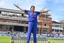 ಲಾರ್ಡ್ಸ್‌ ಮೈದಾನದಲ್ಲಿ ಕ್ರಿಕೆಟ್ ವೃತ್ತಿಜೀವನಕ್ಕೆ ಅಂತ್ಯ ಹಾಡಿದ ಜೂಲನ್ ಗೋಸ್ವಾಮಿ