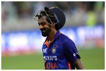 ಉಳಿದವರಿಗೆ ಹೆಚ್ಚು ಅವಕಾಶ ದೊರೆಯುವಾಗ ಕೆಎಲ್ ರಾಹುಲ್‌ಗೆ ಯಾಕೆ ಸಿಗಬಾರದು?: ಗವಾಸ್ಕರ್