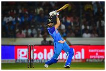 ವೈರಲ್ ಆಯ್ತು ಕೊಹ್ಲಿ ಕಟೌಟ್: ಭಿನ್ನವಾಗಿ ಪ್ರೀತಿ ವ್ಯಕ್ತಪಡಿಸಿದ ಅಭಿಮಾನಿಗಳು