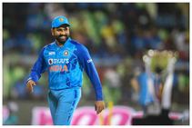 ದಕ್ಷಿಣ ಆಫ್ರಿಕಾ ವಿರುದ್ದ ಭಾರತಕ್ಕೆ ಗೆಲುವು, ಧೋನಿ ದಾಖಲೆ ಮುರಿದ ರೋಹಿತ್ ಶರ್ಮಾ