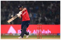 ಪಾಕಿಸ್ತಾನದ ರುಚಿ ಕೆಡಿಸಿದ ಫಿಲಿಪ್ ಸಾಲ್ಟ್: ಸರಣಿ ಸಮಬಲಗೊಳಿಸಿದ ಇಂಗ್ಲೆಂಡ್!