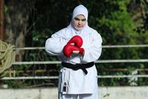 ಚಿತ್ರಗಳು: ಕಾಮನ್‌ವೆಲ್ತ್ ಕರಾಟೆ ಚಾಂಪಿಯನ್‌ಶಿಪ್; ಹಿಜಾಬ್ ಧರಿಸಿ ಭಾರತ ಪ್ರತಿನಿಧಿಸಿದ ಸೈಯದಾ ಫಾಲಕ್