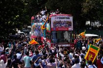 ಏಷ್ಯಾಕಪ್ ಗೆದ್ದು ತವರಿಗೆ ಮರಳಿದ ಶ್ರೀಲಂಕಾ ತಂಡಕ್ಕೆ ಅದ್ಧೂರಿ ಸ್ವಾಗತ