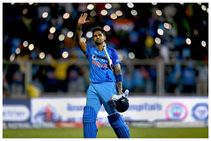 ಸೂರ್ಯಕುಮಾರ್ ಅಬ್ಬರ, ಗಬ್ಬರ್ ಹೆಸರಲ್ಲಿದ್ದ ಈ ದಾಖಲೆ ನೆಲಸಮ, ಅತಿ ಹೆಚ್ಚು ಸಿಕ್ಸರ್ ಸಿಡಿಸಿದ ಬ್ಯಾಟರ್