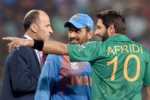 ಧೋನಿ ನಾಯಕರಾಗಿದ್ದಾಗ ಭಾರತಕ್ಕೆ ಪಾಕಿಸ್ತಾನ ಲೆಕ್ಕಕ್ಕೇ ಇರಲಿಲ್ಲ ಎಂದ ಶಾಹಿದ್ ಅಫ್ರಿದಿ