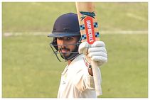 SMAT 2022: ಮಹಾರಾಷ್ಟ್ರ ವಿರುದ್ಧ ಕರ್ನಾಟಕಕ್ಕೆ ಭರ್ಜರಿ ಜಯ, ಸ್ಫೋಟಕ ಶತಕ ಸಿಡಿಸಿದ ದೇವದತ್ ಪಡಿಕ್ಕಲ್