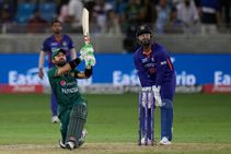 ಟಿ20 ವಿಶ್ವಕಪ್: IND vs PAK ಹೈ-ವೋಲ್ಟೇಜ್ ಪಂದ್ಯದ ಫ್ಯಾಂಟಸಿ ಡ್ರೀಮ್ ಟೀಂ; ಸಂಭಾವ್ಯ ತಂಡಗಳು