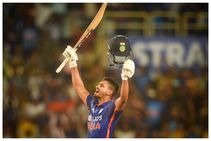 ಮುಂದುವರಿದ ಶ್ರೇಯಸ್ ಐಯ್ಯರ್ ಅಬ್ಬರ: ವಿರಾಟ್ ಕೊಹ್ಲಿ ಇರುವ ವಿಶೇಷ ಪಟ್ಟಿಗೆ ಸೇರ್ಪಡೆ