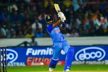 IND vs SA: ಒಂದೇ ಪಂದ್ಯದಲ್ಲಿ 3 ದಾಖಲೆ ಉಡೀಸ್ ಮಾಡಿದ ಸೂರ್ಯಕುಮಾರ್ ಯಾದವ್