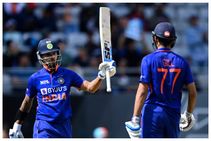 ಅವರಿಬ್ಬರಿಂದಾಗಿ ಶಿಖರ್ ಧವನ್ ಸಾಧನೆ ಮರೆಯಾಯಿತು ಎಂದ ರವಿ ಶಾಸ್ತ್ರಿ