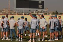 ENG Vs PAK: ಪಾಕಿಸ್ತಾನದಲ್ಲಿ ಅನಾರೋಗ್ಯಕ್ಕೆ ತುತ್ತಾದ ಇಂಗ್ಲೆಂಡ್‌ ತಂಡದ ಆಟಗಾರರು