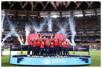 T20 world cup 2022 : ವೆಸ್ಟ್ ಇಂಡೀಸ್ ದಾಖಲೆ ಸರಿಗಟ್ಟಿದ ಇಂಗ್ಲೆಂಡ್: 2ನೇ ಬಾರಿಗೆ ಟಿ20 ವಿಶ್ವಕಪ್ ಗೆಲುವು