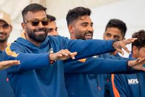 IND vs NZ: ಸಿರಾಜ್ ನಾನು ಬಯಸಿದ್ದನ್ನು ನಿಖರವಾಗಿ ಮಾಡಿದ; ಆರ್‌ಸಿಬಿ ಬೌಲರ್‌ಗೆ ಪಾಂಡ್ಯ ಶ್ಲಾಘನೆ