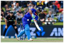 Ind vs NZ 3rd ODI : ಭಾರತ vs ನ್ಯೂಜಿಲಂಡ್: ಕಿವೀಸ್‌ಗೆ ಸುಲಭ ಸವಾಲು ನೀಡಿದ ಶಿಖರ್ ಧವನ್ ಪಡೆ