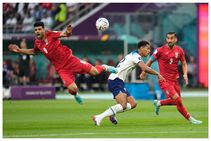 ಫಿಫಾ ವಿಶ್ವಕಪ್: ರಾಷ್ಟ್ರಗೀತೆಗೆ ಧ್ವನಿಗೂಡಿಸದೆ ಹಿಜಾಬ್ ವಿರೋಧಿ ಹೋರಾಟಕ್ಕೆ ಇರಾನ್ ಆಟಗಾರರ ಬೆಂಬಲ