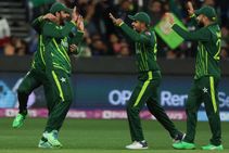 T20 World Cup: ಬಾಂಗ್ಲಾ ವಿರುದ್ಧ ಭಾರತ ಗೆದ್ದ ನಂತರವೂ ಪಾಕ್‌ಗಿದೆ ಸೆಮಿಸ್ ತಲುಪುವ 2 ಅವಕಾಶ