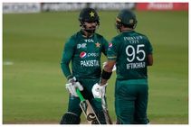 ಪಾಕಿಸ್ತಾನ vs ದ. ಆಫ್ರಿಕಾ: ಟಿ20 ವಿಶ್ವಕಪ್‌ನಲ್ಲಿ ಪಾಕಿಸ್ತಾನ ಪರ ದಾಖಲೆ ಬರೆದ ಶದಾಬ್ ಖಾನ್