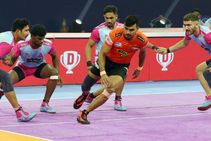 PKL 2022: ಯು ಮುಂಬಾ ವಿರುದ್ಧ ರೋಚಕ ಜಯ ಸಾಧಿಸಿದ ಜೈಪುರ ಪಿಂಕ್ ಪ್ಯಾಂಥರ್ಸ್