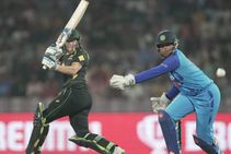 IND-W vs AUS-W: ಭಾರತ ವನಿತೆಯರಿಗೆ ಬೃಹತ್ ಗುರಿ ನೀಡಿದ ಆಸ್ಟ್ರೇಲಿಯಾ ಮಹಿಳೆಯರು