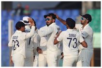 Ind vs Ban 1st Test: ಭಾರತದ ಗೆಲುವಿಗೆ 4 ವಿಕೆಟ್ ಅಗತ್ಯ: ಕುತೂಹಲ ಮೂಡಿಸಿದ ಅಂತಿಮ ದಿನದಾಟ