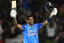 Flashback 2022: 2022ರ ಟಿ20 ಕ್ರಿಕೆಟ್‌ನಲ್ಲಿ ಅತಿ ಹೆಚ್ಚು ರನ್ ಗಳಿಸಿದ ಸೂರ್ಯಕುಮಾರ್ ಯಾದವ್