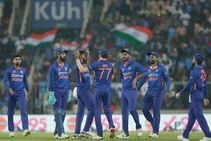 IND vs SL 3rd ODI: ಈ ದಾಖಲೆ ಮಾಡಿದ ವಿಶ್ವದ ಮೊದಲ ತಂಡ ಟೀಂ ಇಂಡಿಯಾ!