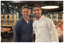 ರಾಹುಲ್ ದ್ರಾವಿಡ್ ಜೊತೆಗಿನ ಫೋಟೋ ಹಿಂದಿನ ಸ್ಪೂರ್ತಿಯ ಕಥೆ ಹೇಳಿದ ಪಾಕ್ ಯುವ ವೇಗಿ