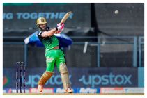 ಮತ್ತೆ ರಾಷ್ಟ್ರೀಯ ತಂಡದ ಪರ ಆಡಲಿದ್ದಾರಾ ಆರ್‌ಸಿಬಿ ನಾಯಕ?: ಕುತೂಹಲ ಕೆರಳಿಸಿದೆ ದ. ಆಫ್ರಿಕಾ ಕೋಚ್ ಮಾತು