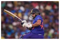 ರಾಯ್‌ಪುರದಲ್ಲಿ ರಾರಾಜಿಸಿದ ರೋಹಿತ್ ಪಡೆ: 8 ವಿಕೆಟ್‌ಗಳ ಅಮೋಘ ಗೆಲುವಿನೊಂದಿಗೆ ಸರಣಿ ವಶಕ್ಕೆ