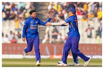 ಶ್ರೀಲಂಕಾ ವಿರುದ್ಧ ಭರ್ಜರಿ ಪ್ರದರ್ಶನ: ಭಾರತದ ಏಕದಿನ ತಂಡದಲ್ಲಿ ಗಟ್ಟಿಯಾಯ್ತು ಈ ಮೂವರ ಸ್ಥಾನ