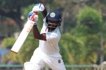 Ranji Trophy: ಕರ್ನಾಟಕದ ವಿರುದ್ಧ ಕುಸಿದ ಕೇರಳಕ್ಕೆ ಮಾಜಿ ಆರ್​​ಸಿಬಿ ಆಟಗಾರನ ಶತಕದ ಆಸರೆ