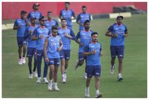 ಟೀಮ್ ಇಂಡಿಯಾಗೆ ಮತ್ತೆ ಗಾಯದ ಆತಂಕ: 2ನೇ ಪಂದ್ಯಕ್ಕೆ ಸ್ಟಾರ್ ಆಟಗಾರ ಅನುಮಾನ!