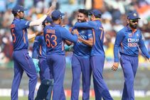 ಆತ ಎಲ್ಲಾ ಪಿಚ್‌ಗಳಲ್ಲೂ ಉತ್ತಮ ಬೌಲಿಂಗ್ ಮಾಡುತ್ತಿದ್ದಾನೆ: ಭಾರತದ ವೇಗಿ ಬಗ್ಗೆ ಪಾಕಿಸ್ತಾನ ಮಾಜಿ ಕ್ರಿಕೆಟಿಗನ ಶ್ಲಾಘನೆ