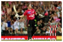 ಬಿಗ್‌ ಬ್ಯಾಶ್‌ನಲ್ಲಿ ಸ್ಟೀವ್ ಸ್ಮಿತ್ ಅಬ್ಬರ: ಸತತ ಎರಡನೇ ಶತಕ ಸಿಡಿಸಿದ ಆಸಿಸ್ ಆಟಗಾರ