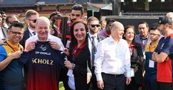 IPL 2023: ಆರ್‌ಸಿಬಿ ತಂಡಗಳೊಂದಿಗೆ ಕಾಲ ಕಳೆದು ಮೆಚ್ಚುಗೆ ವ್ಯಕ್ತಪಡಿಸಿದ ಜರ್ಮನ್ ಚಾನ್ಸೆಲರ್