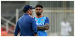 Ind vs Aus: ಮೊದಲ ಟೆಸ್ಟ್‌ನಲ್ಲಿ ಸೂರ್ಯಕುಮಾರ್ ಆಡಲಿದ್ದಾರೆ: ಸಂಜಯ್ ಮಂಜ್ರೇಕರ್