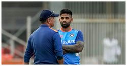 Ind vs Aus 1st Test: ಚೊಚ್ಚಲ ಟೆಸ್ಟ್‌ನಲ್ಲಿ ಸೂರ್ಯಕುಮಾರ್‌ಗೆ ಬ್ಯಾಟಿಂಗ್ ಕೋಚ್ ಹೇಳಿದ್ದೇನು?