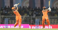 WPL 2023: ಲಾರಾ, ಗಾರ್ಡ್ನರ್ ಅರ್ಧಶತಕ; ಡೆಲ್ಲಿ ಕ್ಯಾಪಿಟಲ್ಸ್ ತಂಡಕ್ಕೆ ಸವಾಲಿನ ಗುರಿ ನೀಡಿದ ಗುಜರಾತ್ ಜೈಂಟ್ಸ್